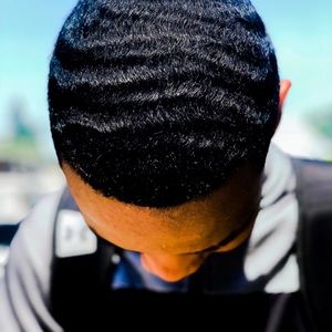 Meet your Posher, Cameron